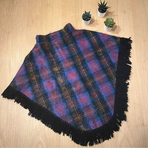 Rannoch Designs Vintage 1960’s Mohair & Wool Fringed Plaid Poncho – Scotland